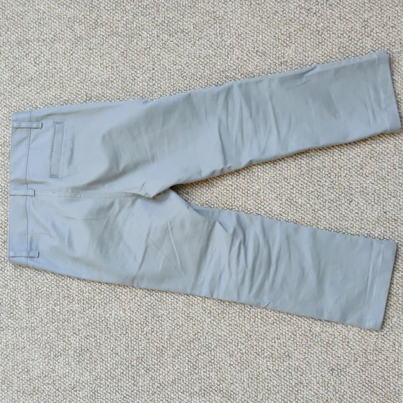 Bundle of 2 pairs of boy's trousers, size 5 - Picture 10 of 10
